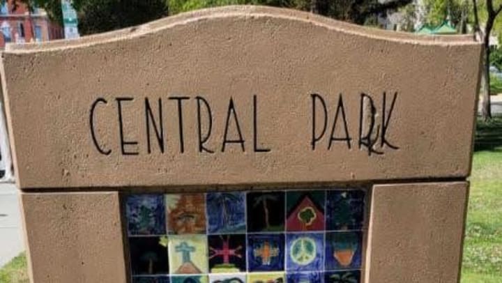 Central Park Monument Sign