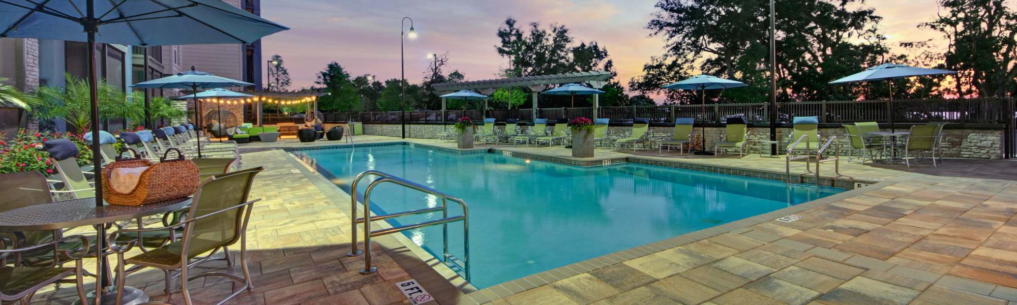   Amenities at The Courtney at Lake Shadow in Orlando, Florida 