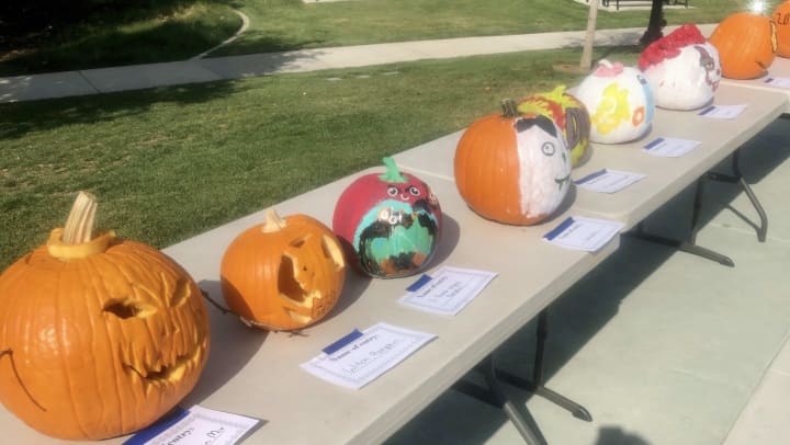 Pumpkin carving contest Oakley CA