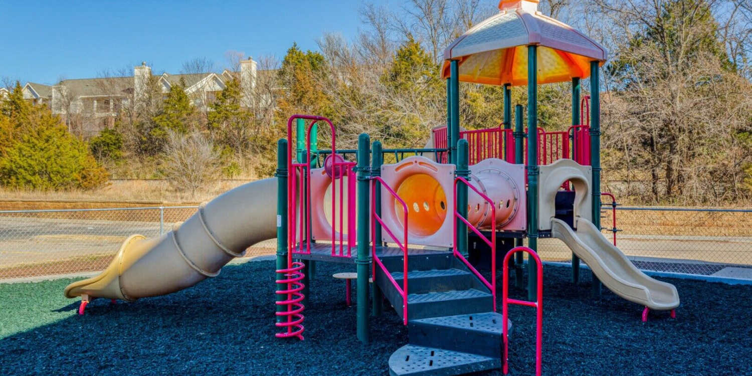 Stillwater, Oklahoma, apartments at Boomer Creek Apartments