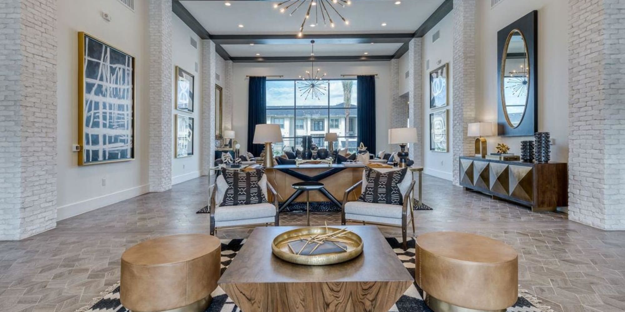 Palmetto Pointe apartments in San Antonio, Texas