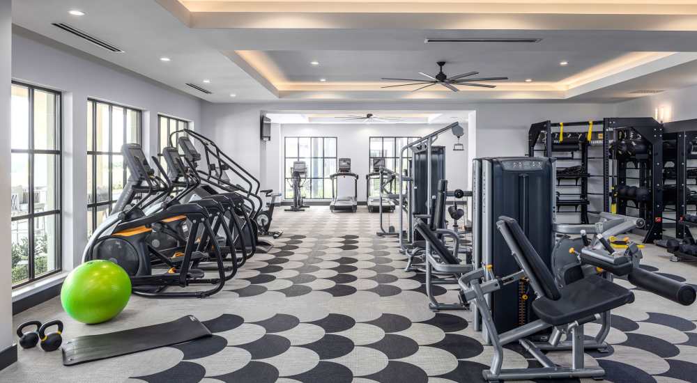 Spacious fitness center at Novel Turtle Creek in Dallas, Texas