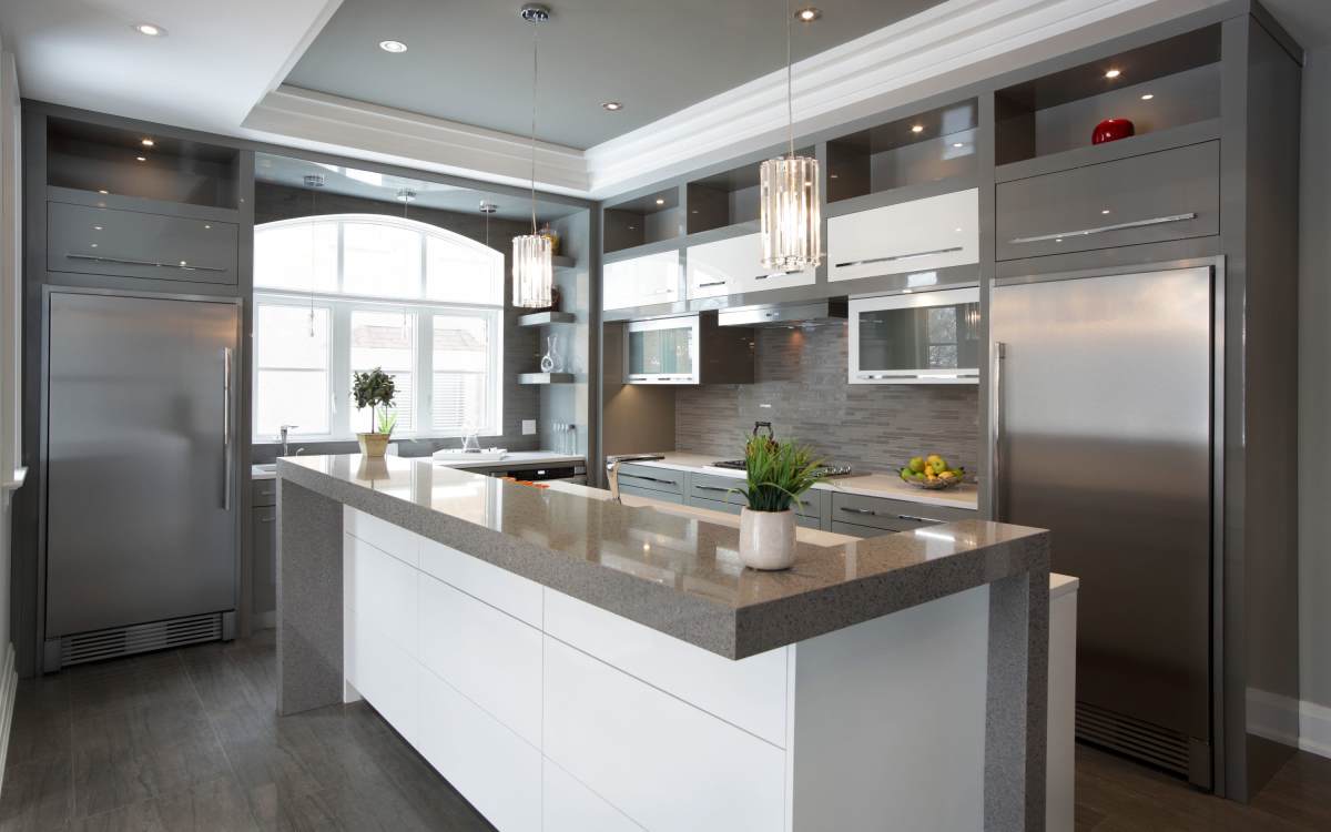 Breakfast bar in a kitchen at Park City Place in Bridgeport, Connecticut