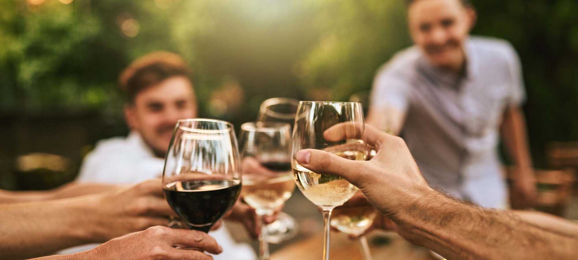 Neighborhood in Miramonte and Trovas in Sacramento, California