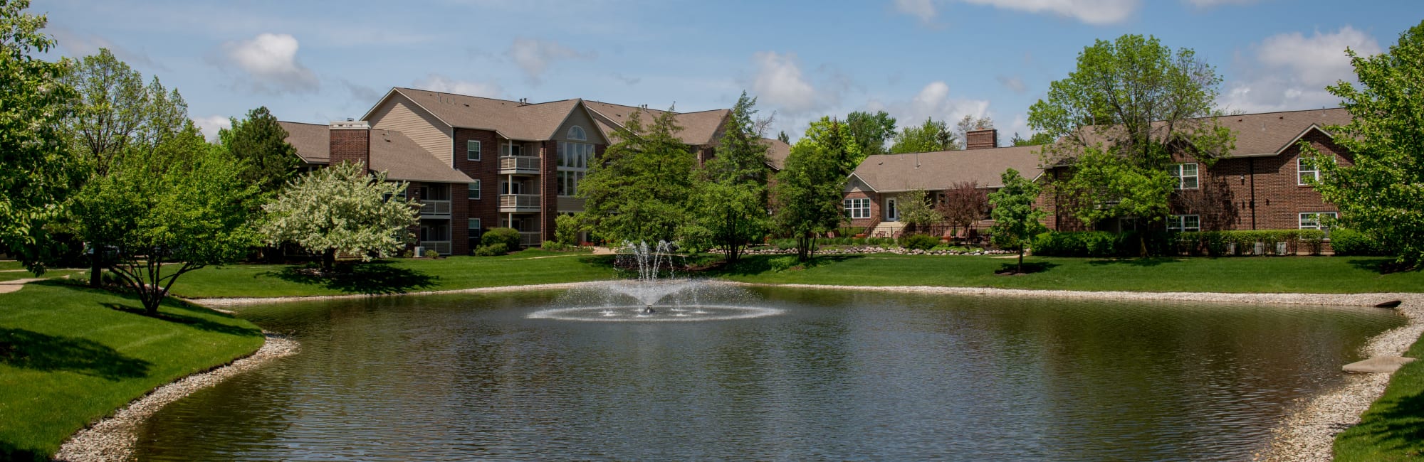 Apartments In Schaumburg