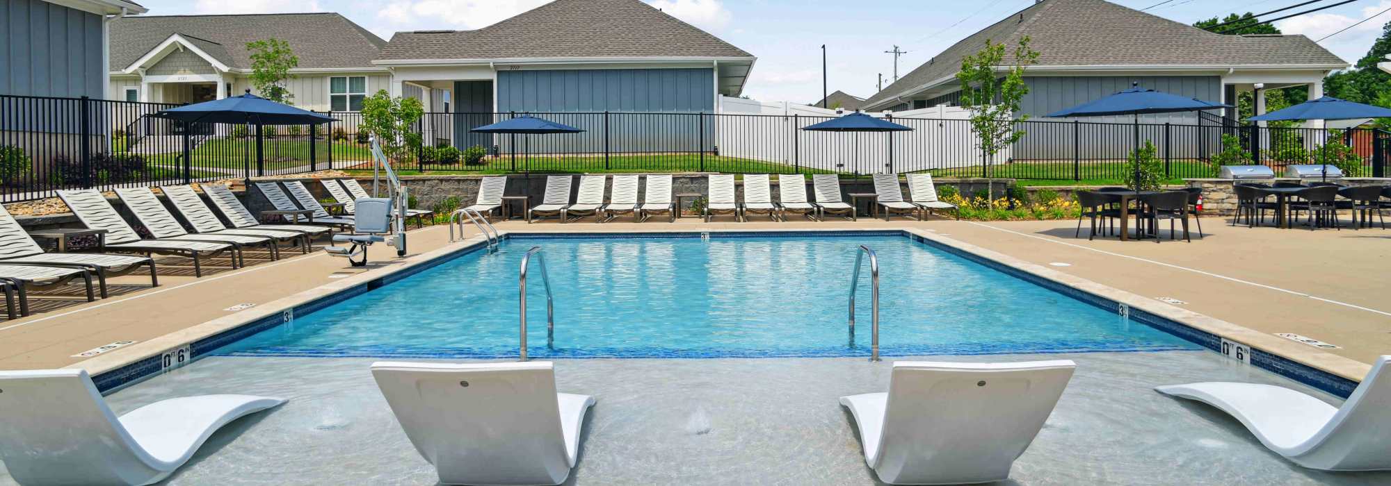 Amenities at Zora University in Charlotte, North Carolina