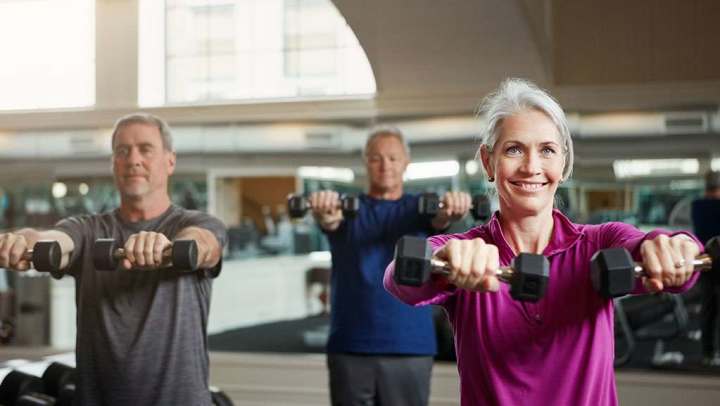 Seniors working out together | Ways to spend time at Estoria