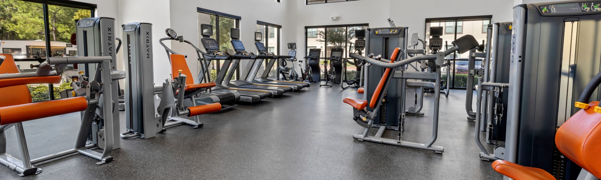 Amenities (fitness center) at Olympus Auburn Lakes in Spring, Texas
