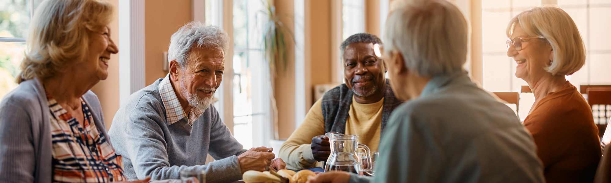 Residents having lunch at Haywood Estates in Greenville, South Carolina