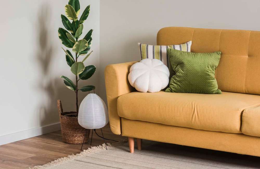 Living room with wood flooring at Winchester Run in Oklahoma City, Oklahoma