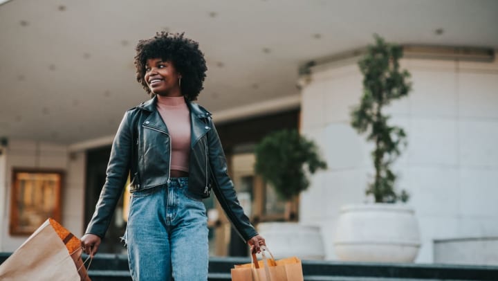 Walking clothing deals shops