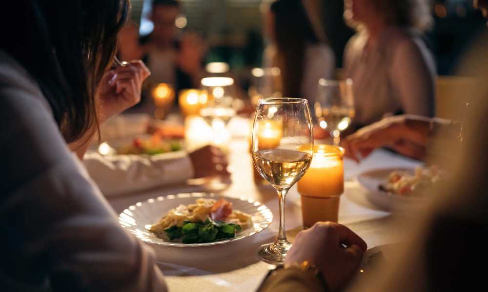 Residents enjoying food at Quail Run in Oklahoma City, Oklahoma