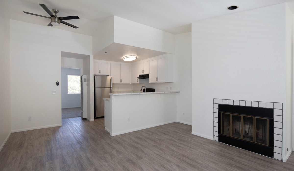 Apartment living room at Jackson 23 Apartments in La Mesa, CA