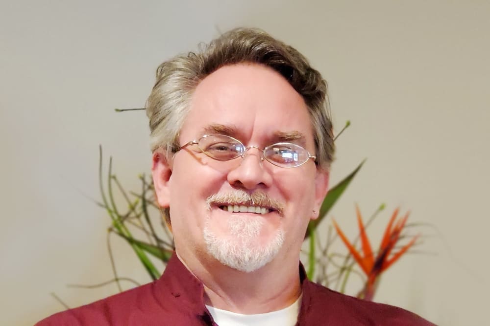 Headshot image of Aaron Kuntz Dining Services Director