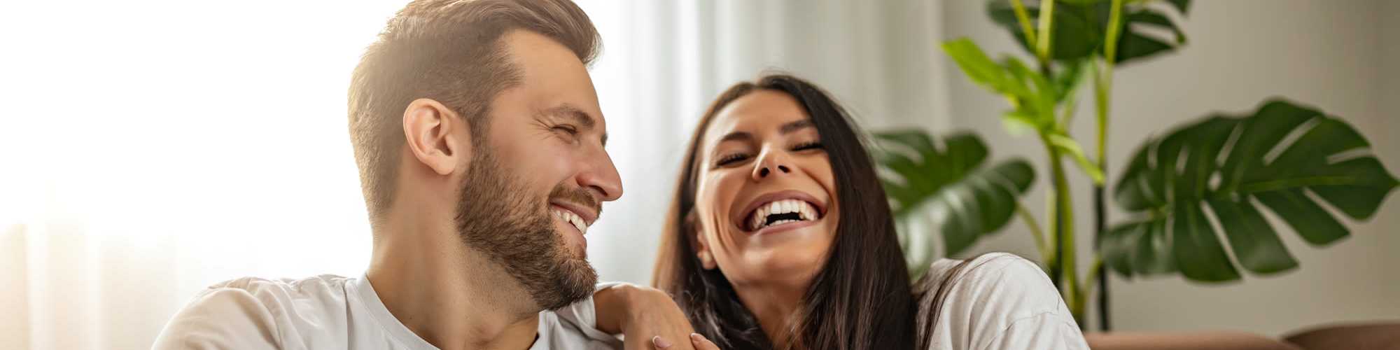 Residents | Dulles Center Apartments in Herndon, Virginia