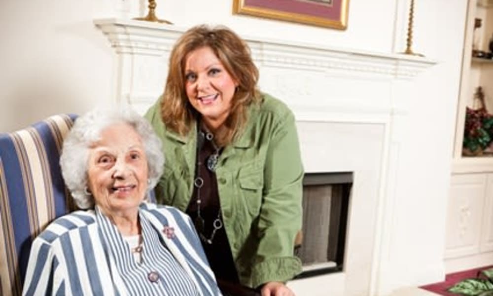 Resident of Chestnut Knoll at Home in Boyertown, Pennsylvania and her daughter