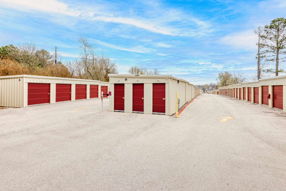 View our list of features at KO Storage in Centerton, Arkansas