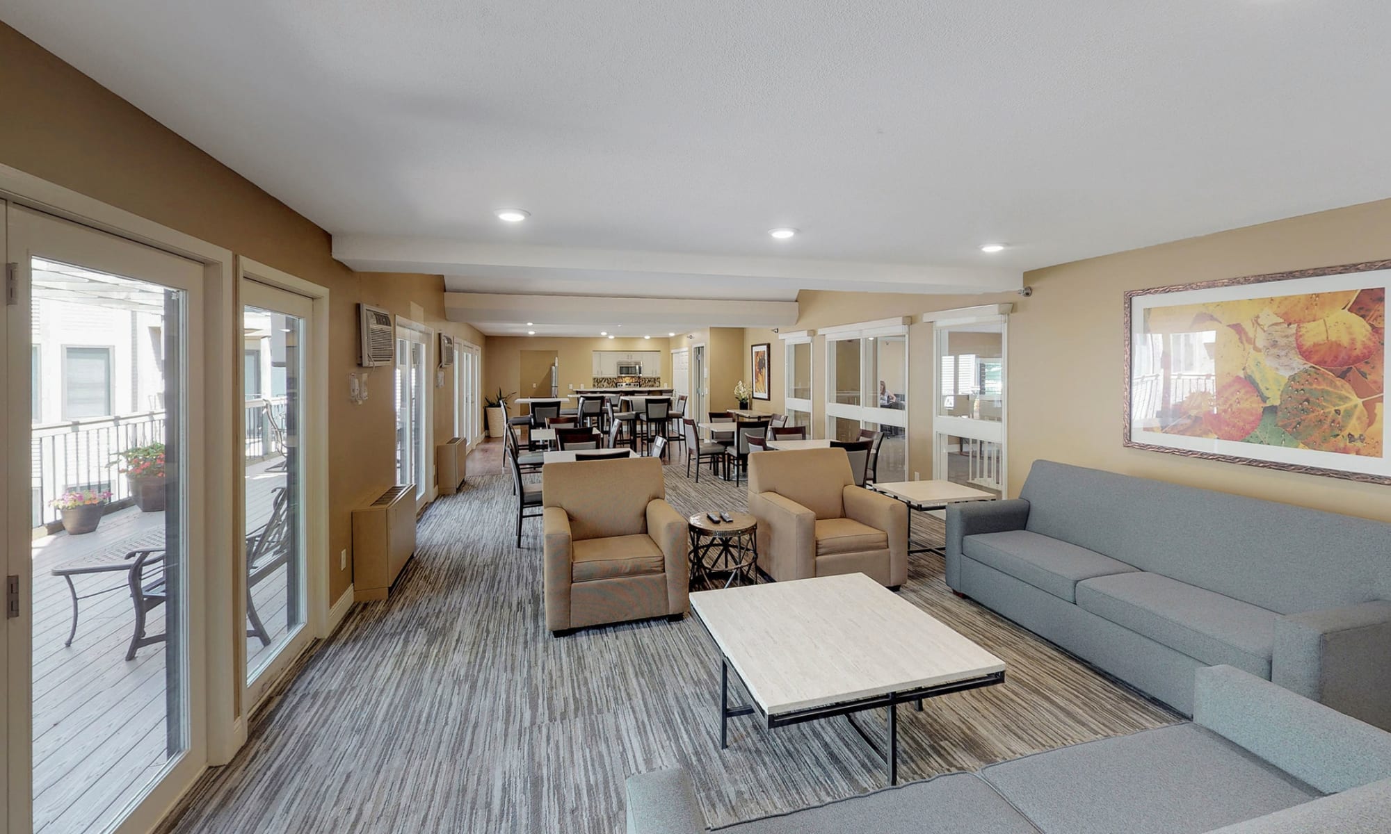 Apartments in Edina, Minnesota at Vernon Oaks