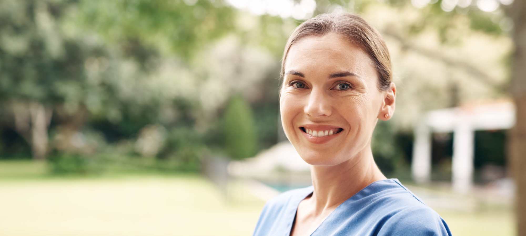Careers at The Pineapple House at Sapphire Lakes in Naples, Florida