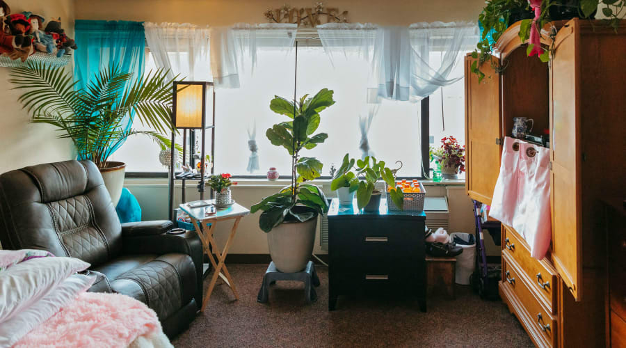 Well-furnished resident living area at Cascade Park Vista Assisted Living in Tacoma, Washington