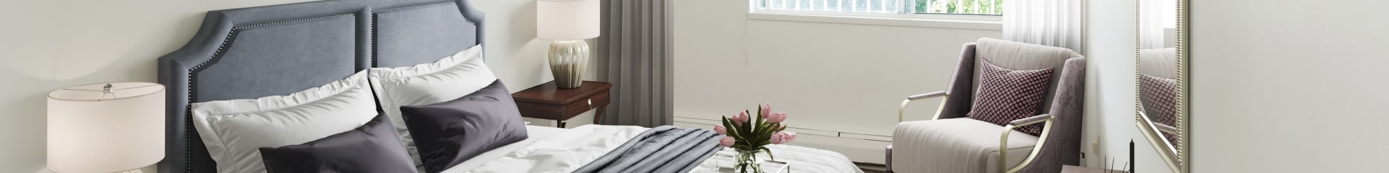Photos of Fraser Tolmie Apartments in Saanich