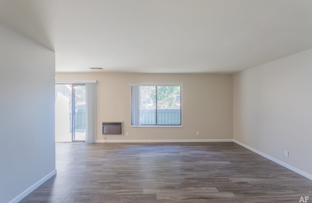 Wood-style flooring at Somerset Apartments in Martinez, California