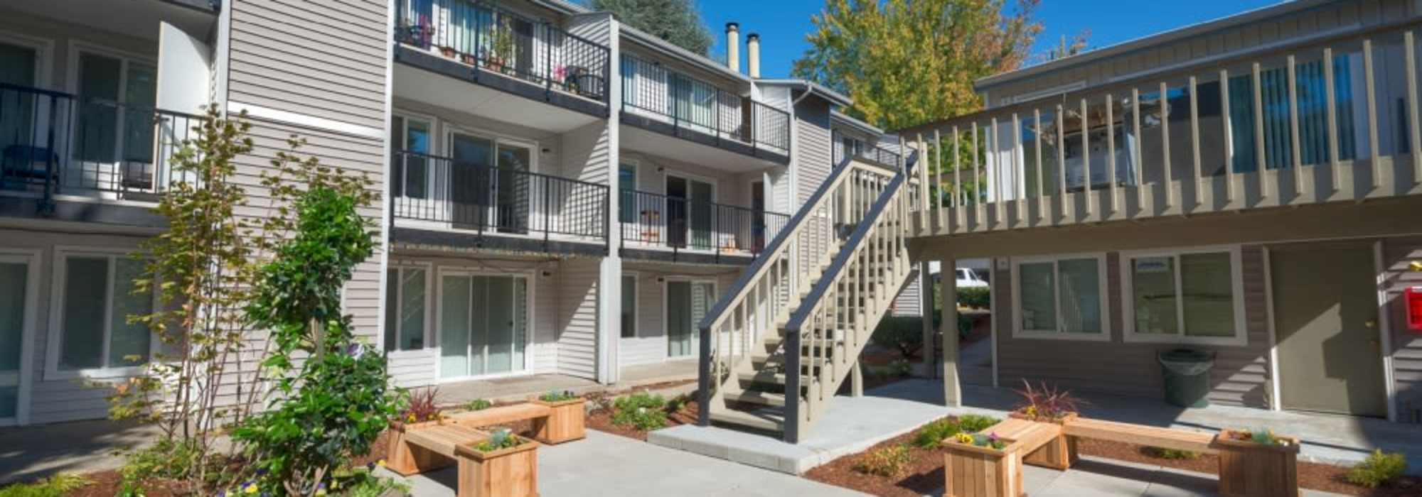 Apply online at Solana Apartments in Burien, Washington