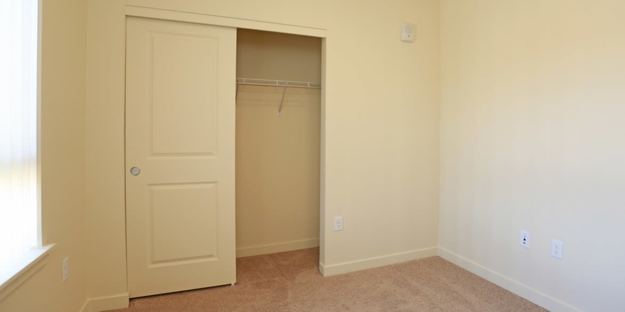 Bedroom and closet at Copper Stone in Lafayette, Colorado
