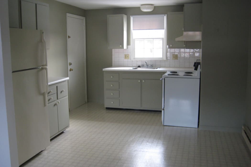 Fully Equipped Kitchen Room at Coachlight Village in Agawam