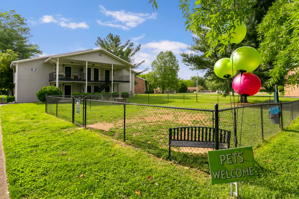 Onsite dog park at Magnolia Place Apartments in Franklin, Tennessee