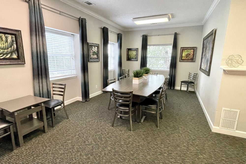 Business center at The Abbey at Regent's Walk | Apartments in Homewood, Alabama