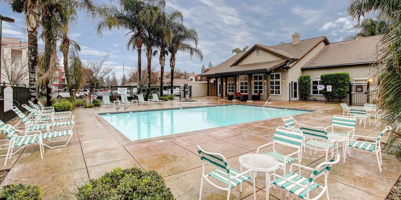 Beautiful swimming pool area at Eaglewood Apartments in Woodland, California
