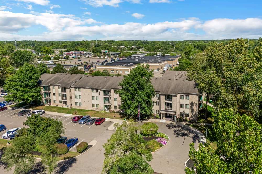 Apartments Exterior Aerial View at Farmington Oaks Apartments in Farmington, Michigan