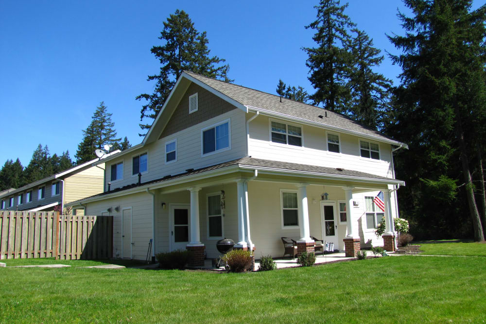 A home with landscaping at Beachwood North in Joint Base Lewis McChord, Washington