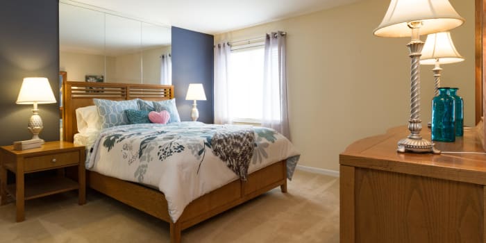 Bedroom at Imperial Gardens Apartment Homes
