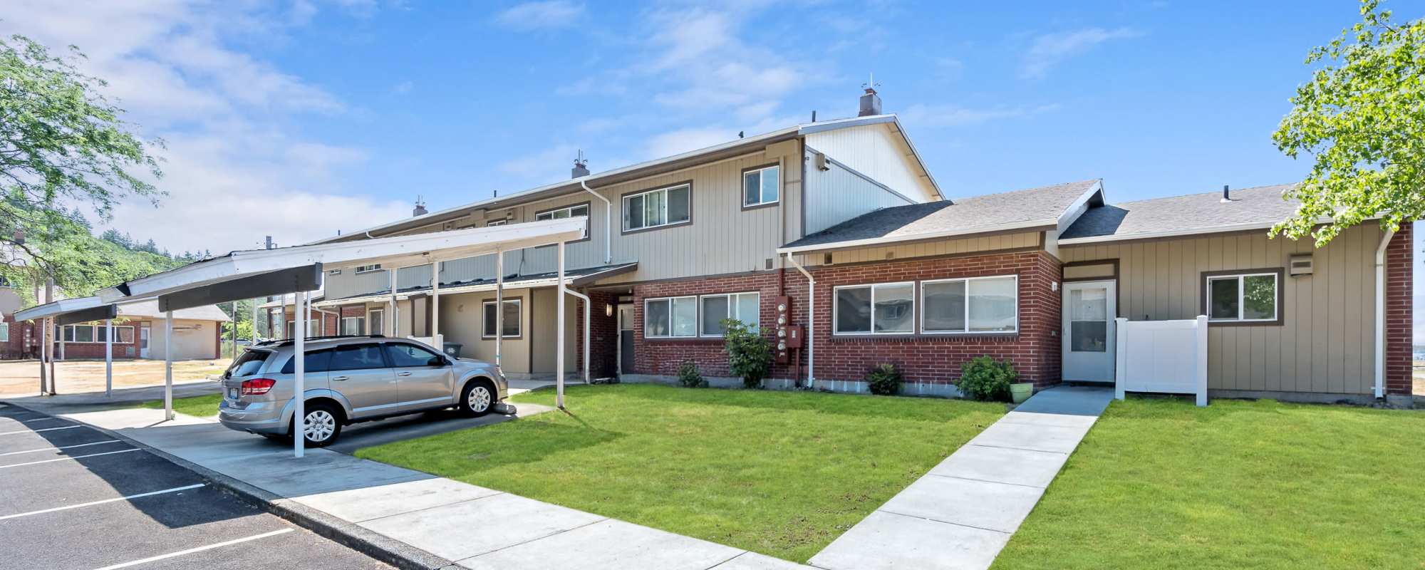 Front exterior of home at Hillside in Joint Base Lewis McChord, Washington