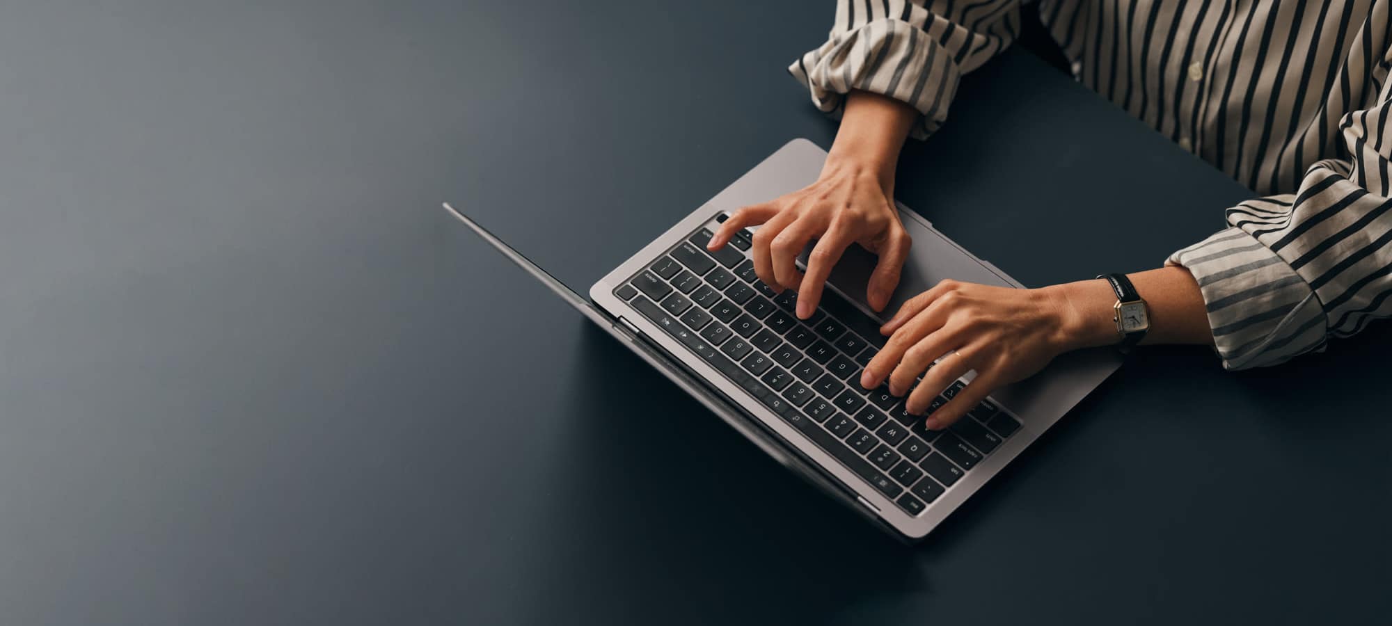 Apply Now at Elan 41 Apartments in Seattle, Washington