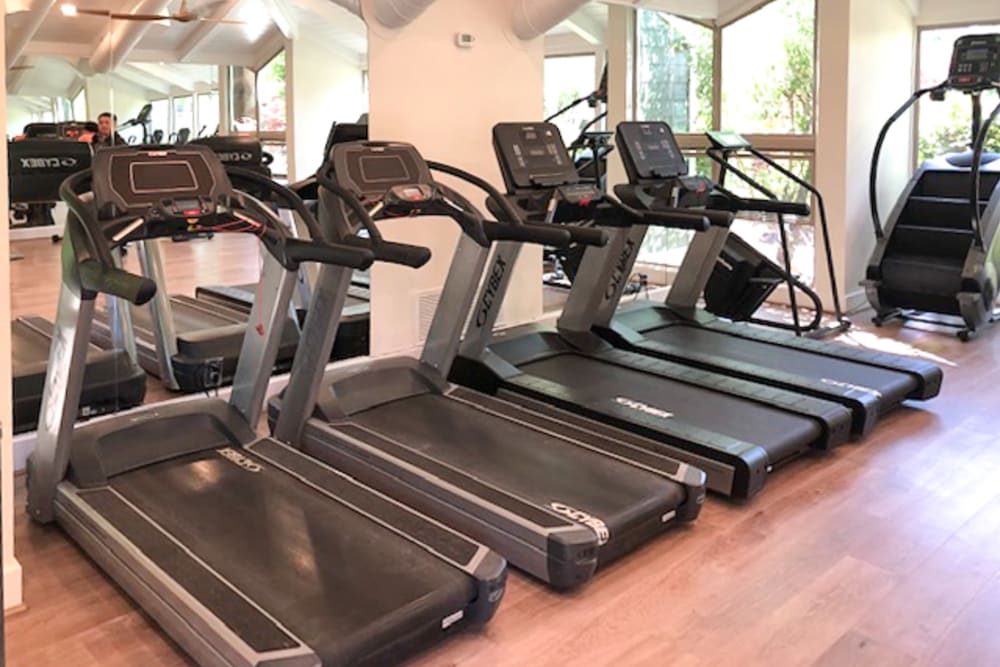 Workout room at Glenbrook Apartments in Cupertino, California