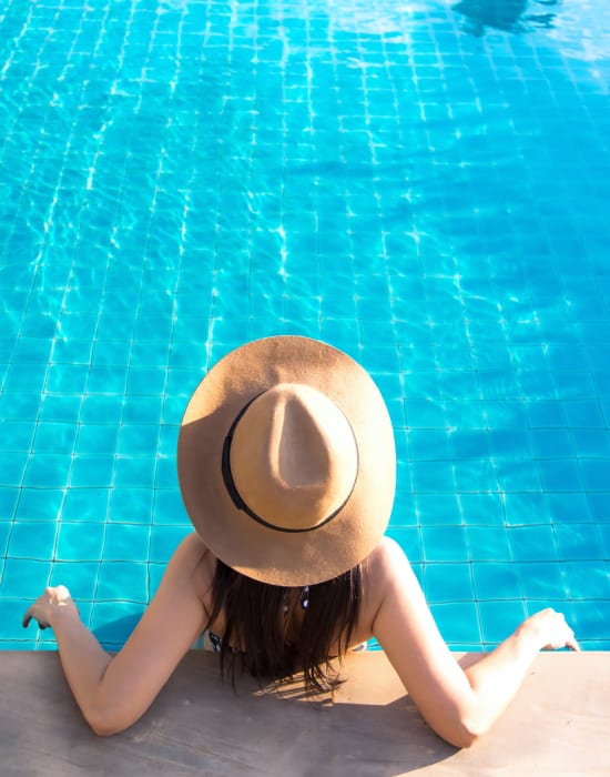 Pool at 1100 Lincoln