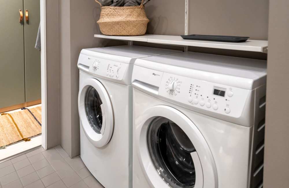 In home washer and dryer at Amber Oaks in Pearland, Texas