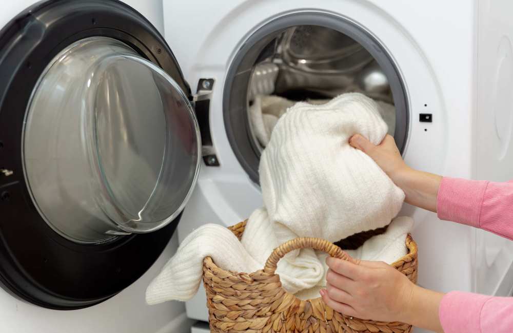 Washer and dryer at Palm Manor Apartments in McAllen, Texas