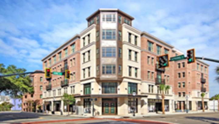 Streetview of Hoffler Place, a property managed by Campus Life & Style
