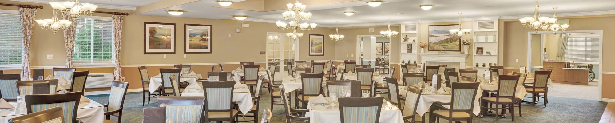 Dining experience at The Charleston at Cedar Hills in Cedar Hills, Utah