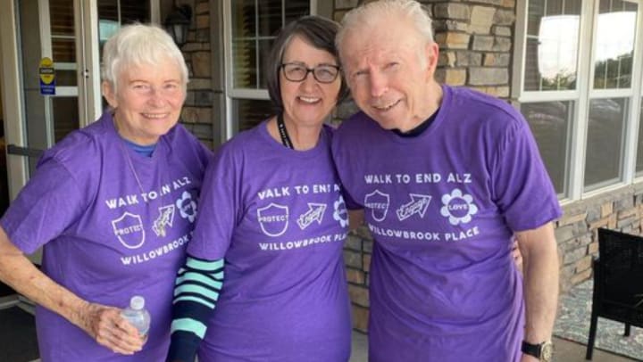 Willowbrook Place Memory Care participants in the Walk to End Alzheimer