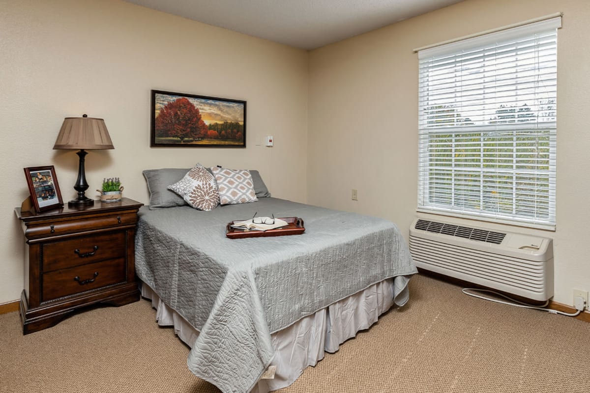 Resident bedroom at Trustwell Living at Urbana Place in Urbana, Ohio