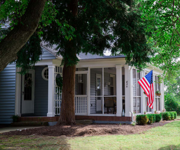 A home with a covered porch at Welsh Road in Dahlgren, Virginia