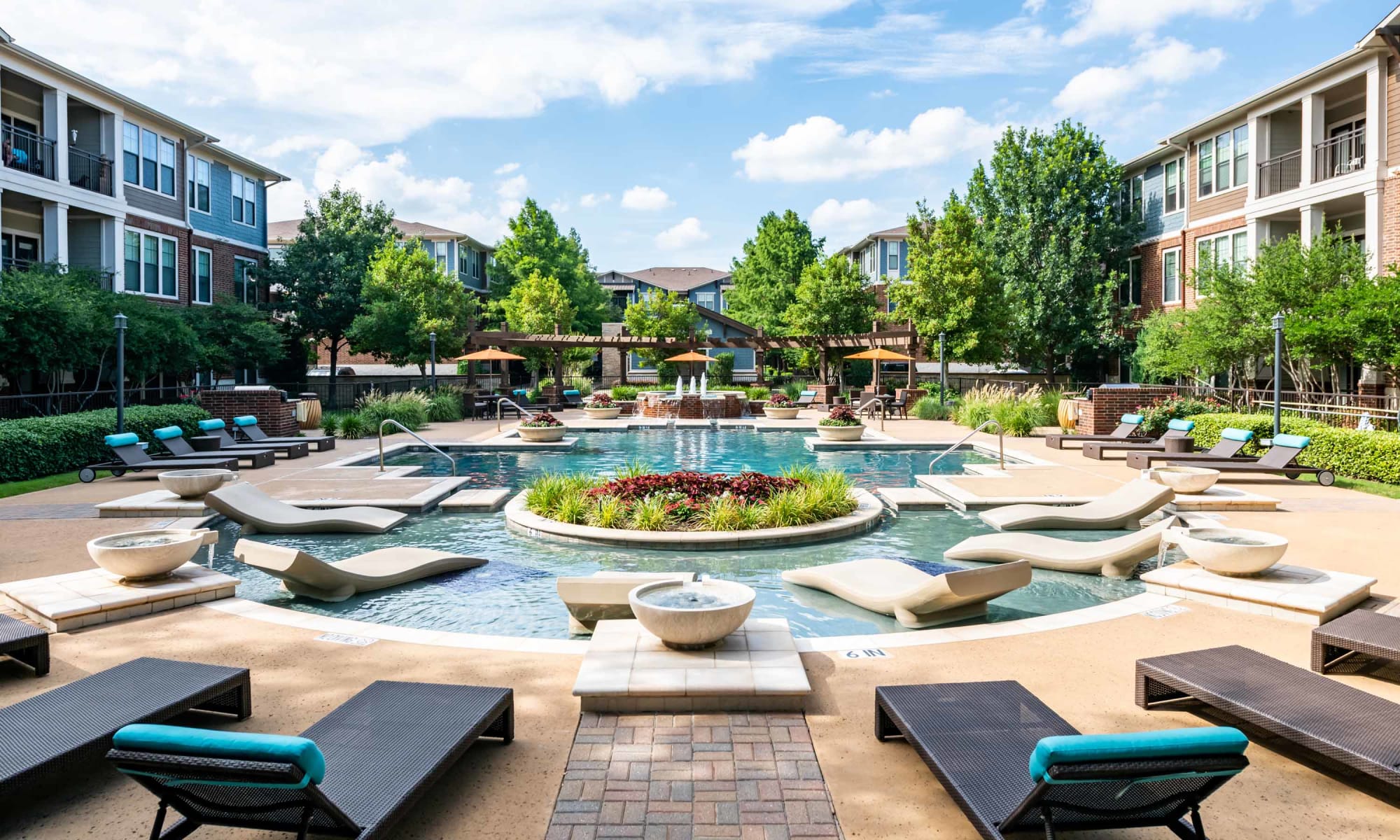 Luxury apartments in Grapevine, TX