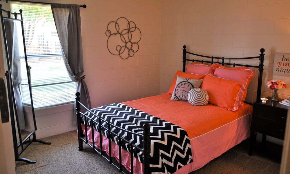 Photos Of The Phoenix Apartments In El Paso Tx