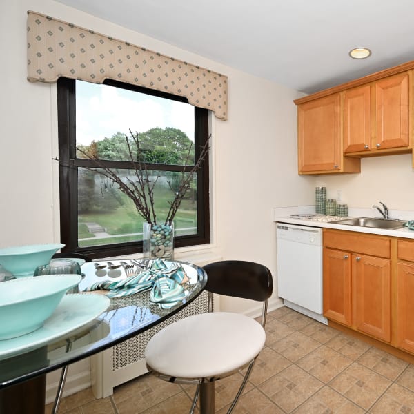 Dining Nook at Richfield Village Apartments in Clifton, New Jersey