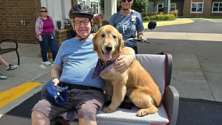 Pillars of Mankato Resident Enjoying A Trishaw Ride
